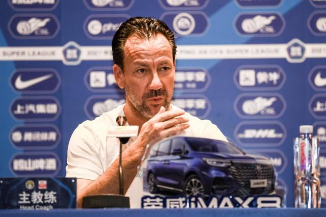 乐鱼APP安装入口-范加斯特轻松面对山东泰山 唐淼报销球队遇到麻烦